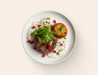 Бифштекс из марала с картофельным крокетом