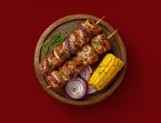 Шашлык из свиной лопатки в маринаде