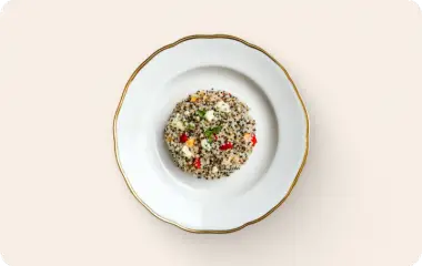 Киноа на кокосовом молоке с горгонзолой