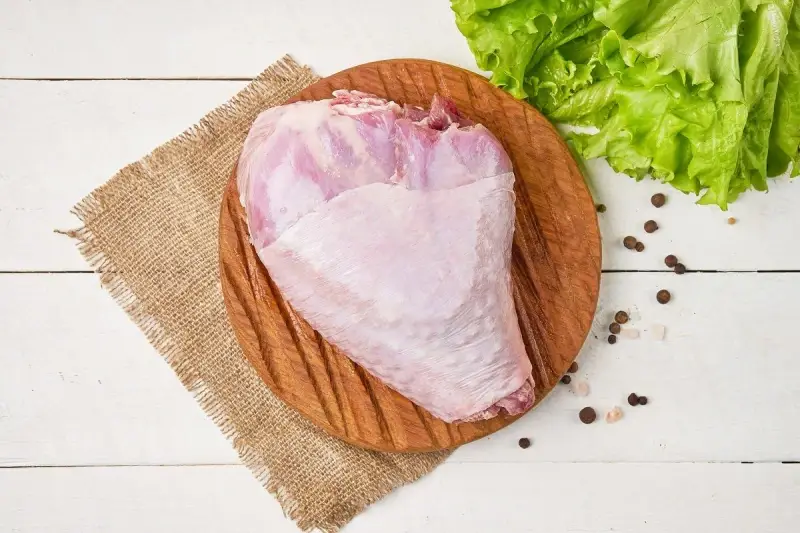 Индейка, Голень на подложке "Индилайт" 0,75-1,1 кг (Россия)