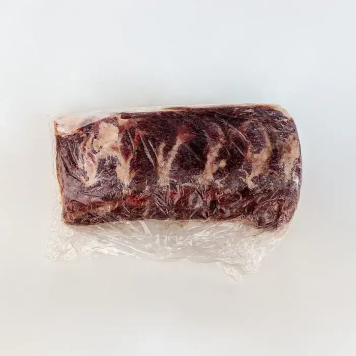 Говядина, стриплойн тонкий край Signature «Мираторг», 5,4 кг