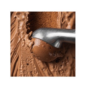 шоколадное с кусочками шоколада